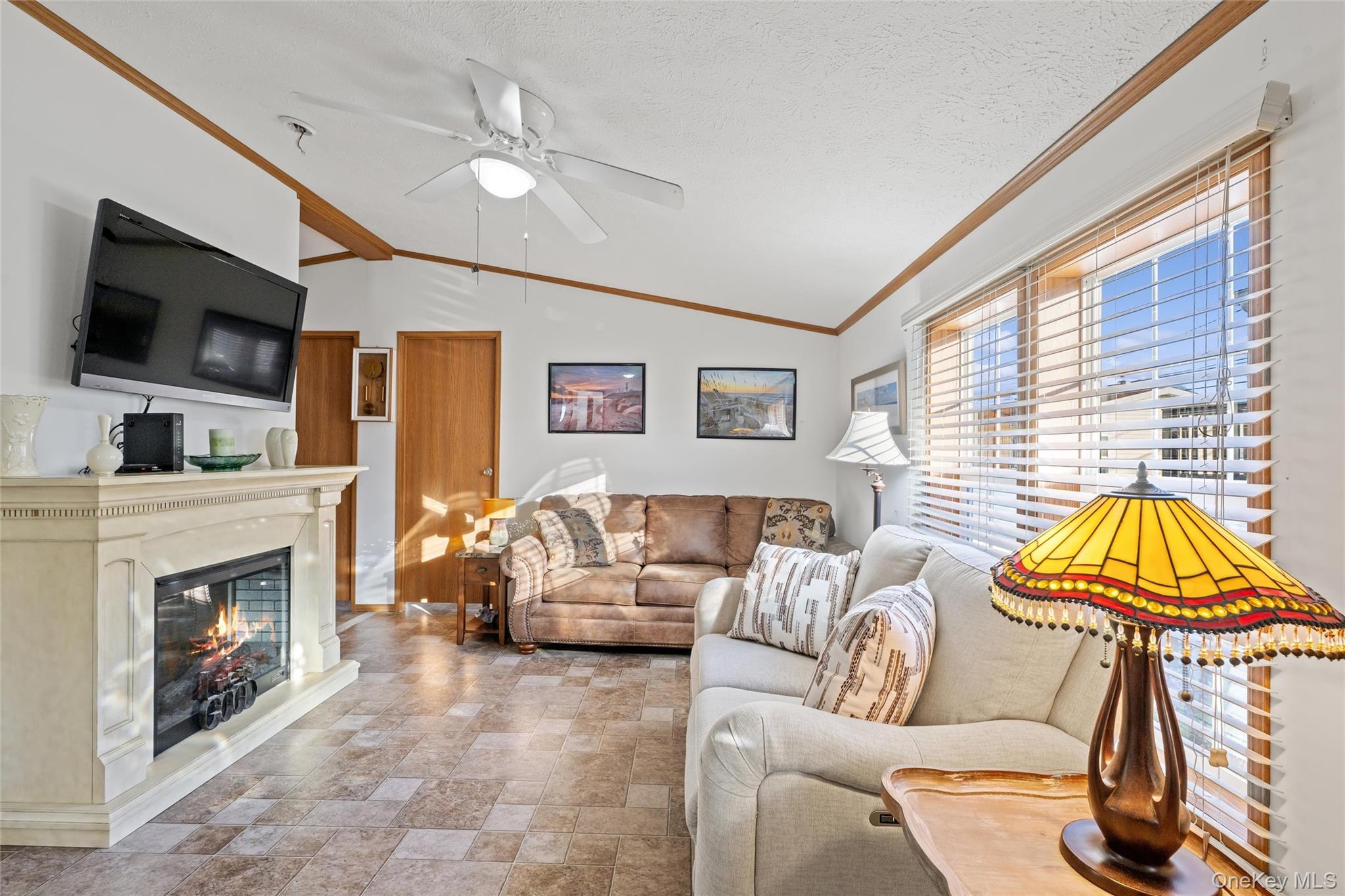 53 Crassen Boulevard Unit #32 Harbor Rd., Amagansett NY 11930