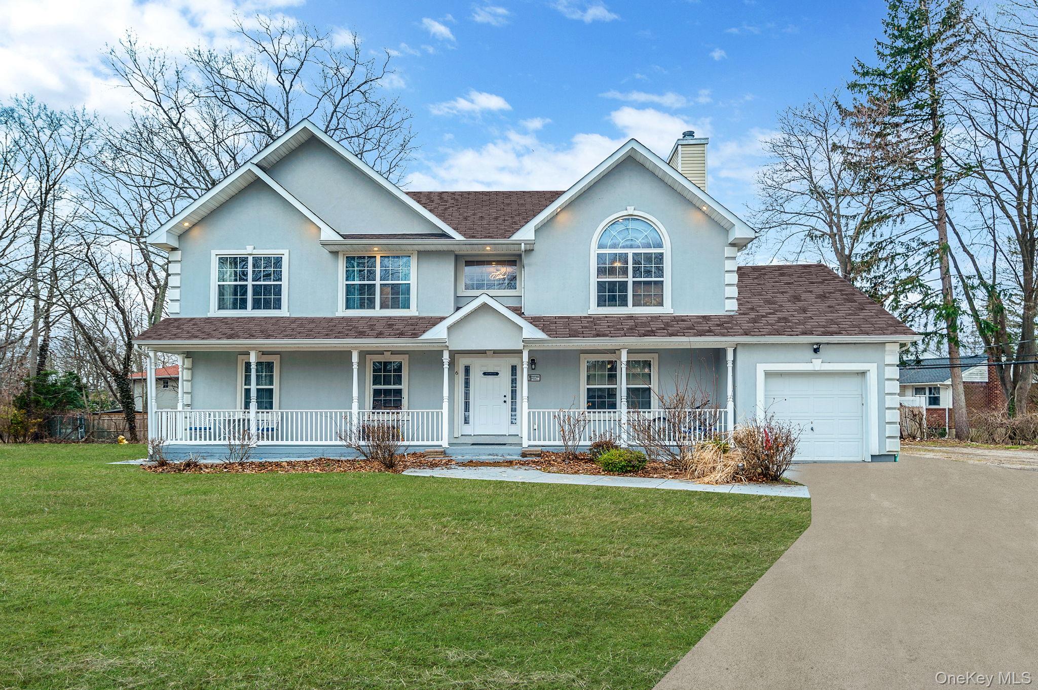 6 Denmark Court, Huntington NY 11743