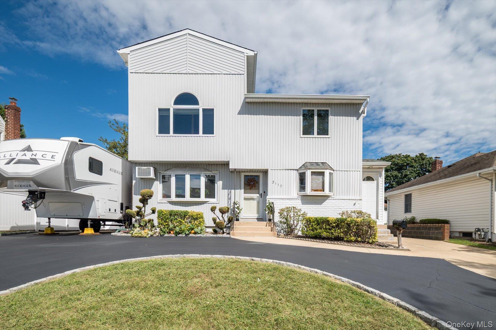 3117 Ward Lane, Wantagh NY 11793