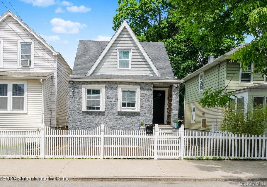 335 Hillside Avenue, Staten Island NY 10304