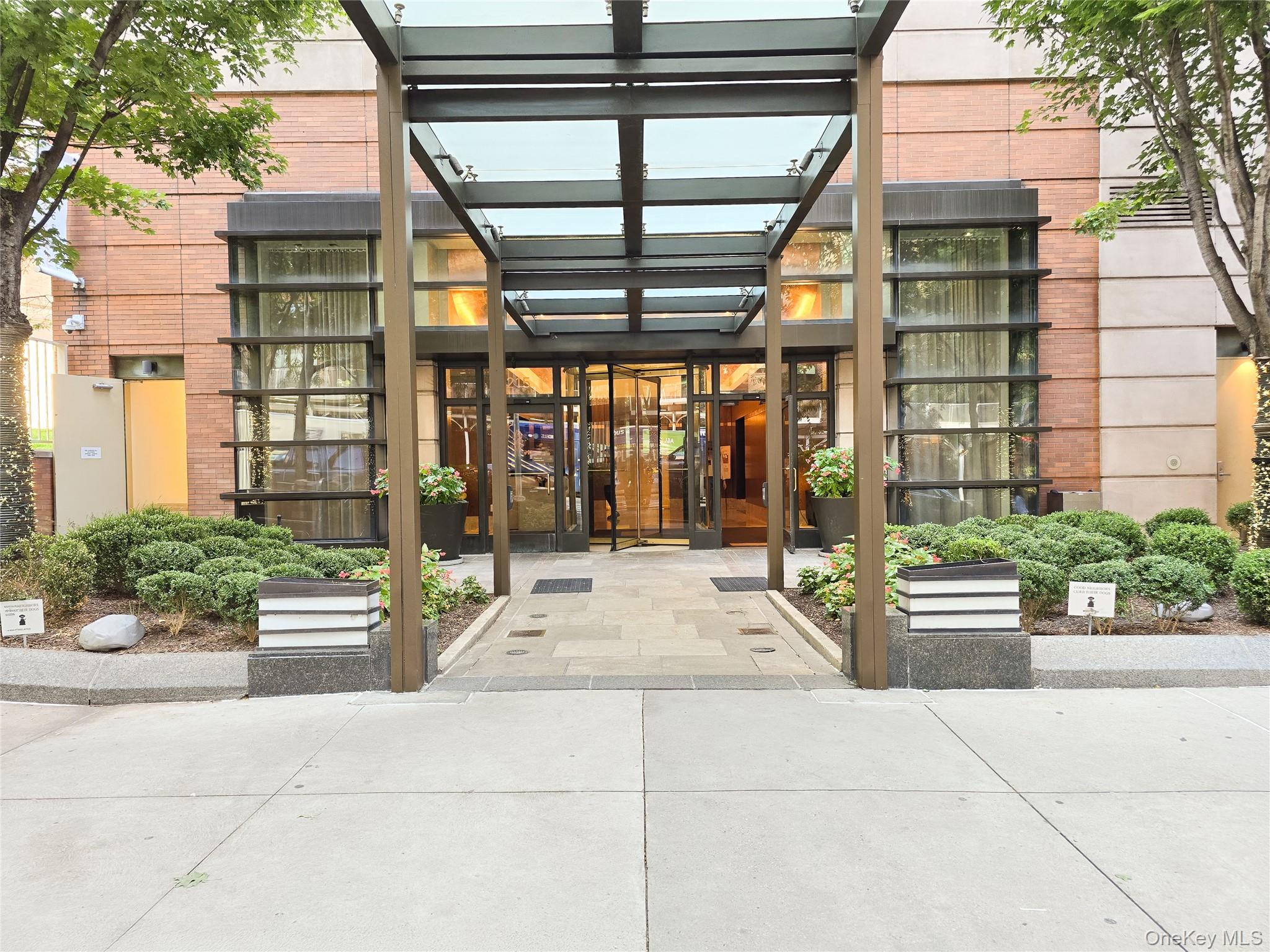 215 E 96th Street Unit 30K, Manhattan NY 10128