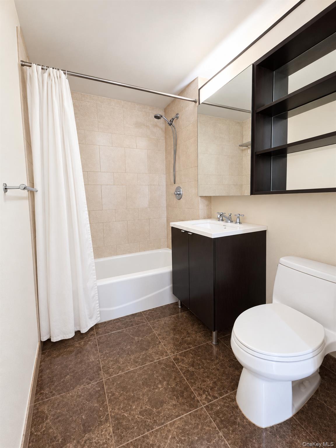 215 E 96th Street Unit 30K, Manhattan NY 10128