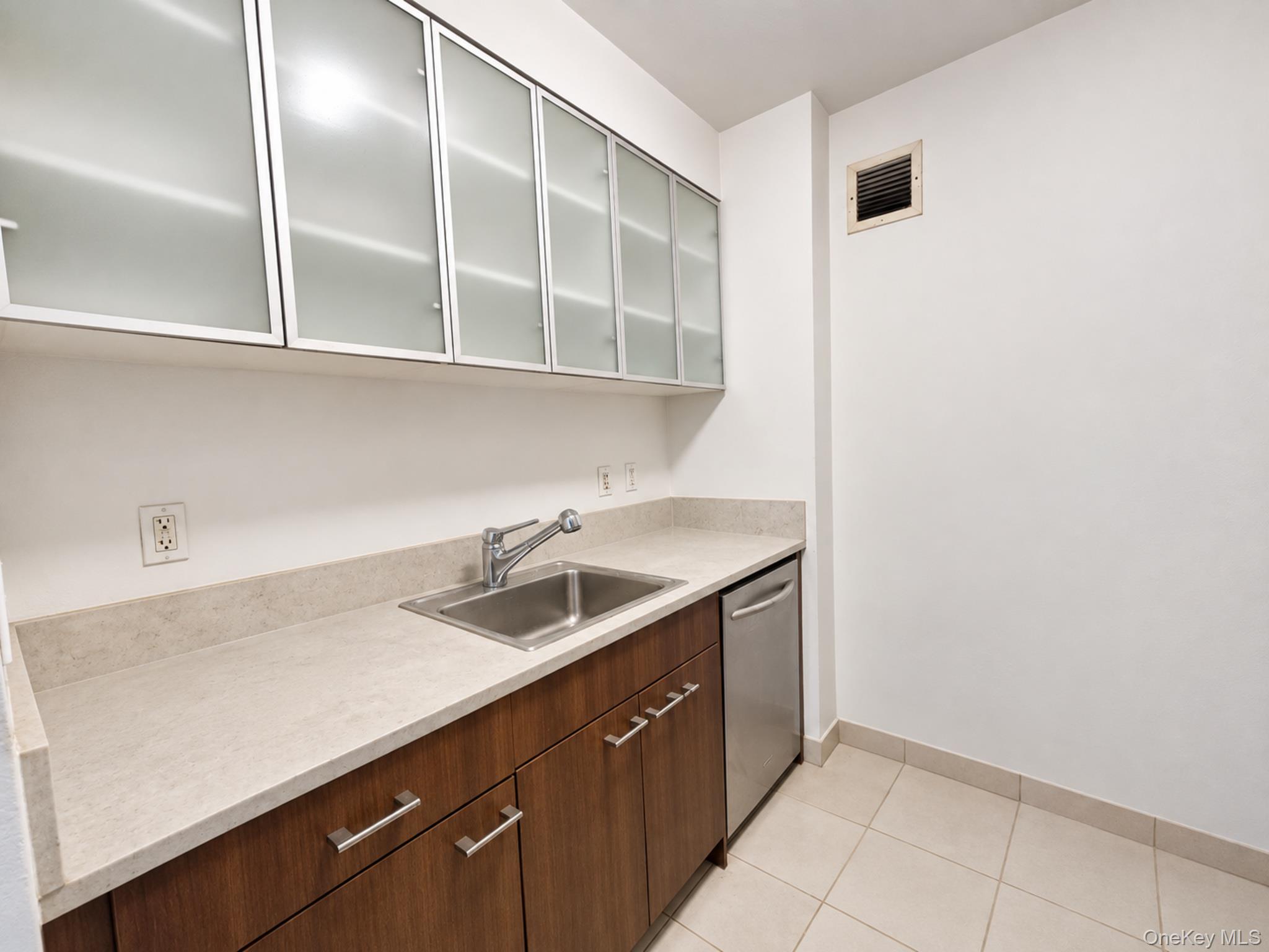 215 E 96th Street Unit 30K, Manhattan NY 10128
