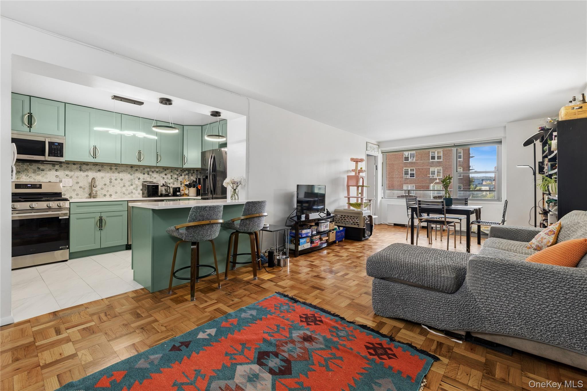 2500 Johnson Avenue Unit 4K, Bronx NY 10463