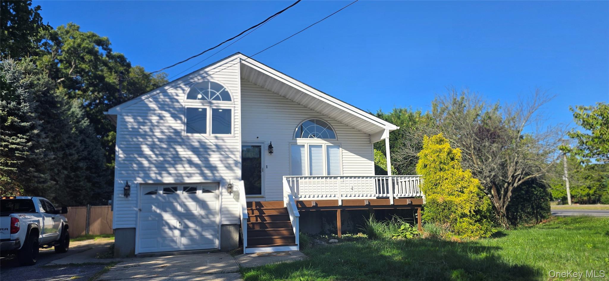 107 Parkview Drive, Shirley NY 11967
