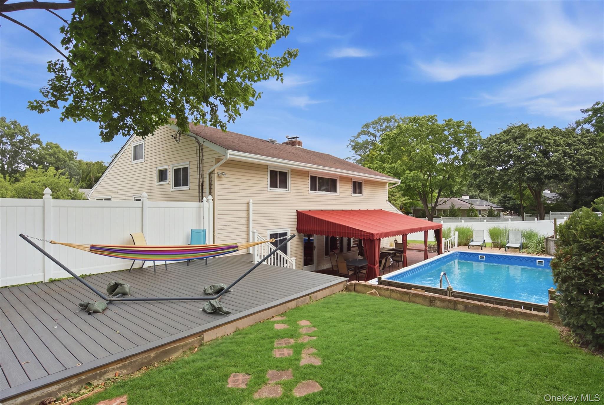 20 Old Town Lane, Huntington NY 11743