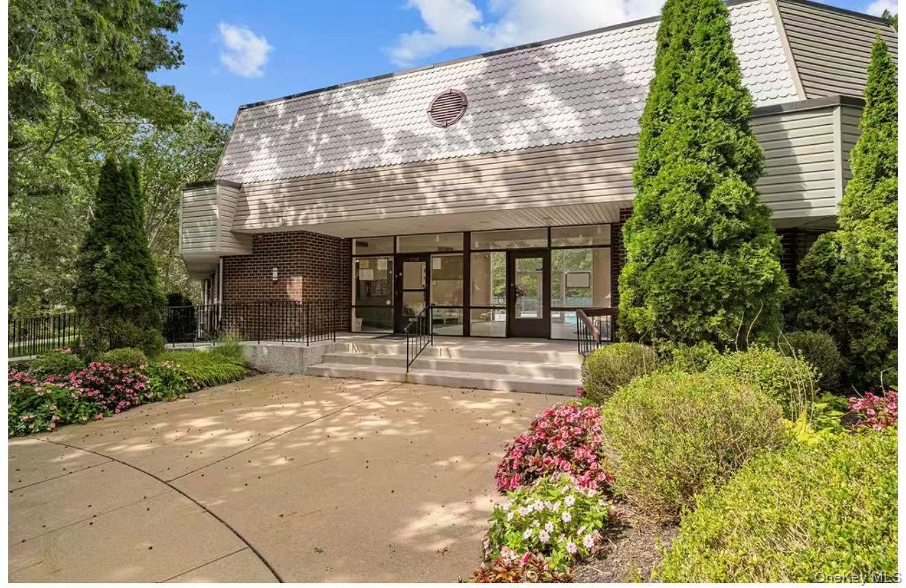 177 Cambridge Drive, Port Jefferson NY 11776