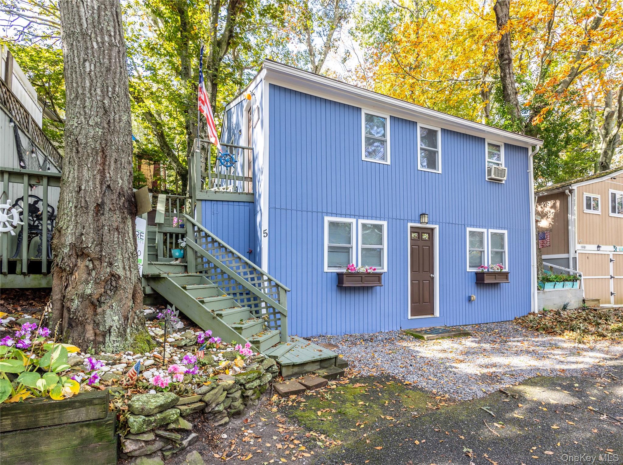 5 Surfway S, Baiting Hollow NY 11933