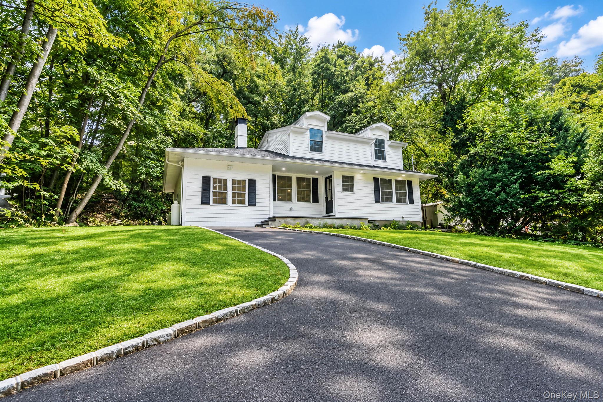 128 Crooked Hill Road, Huntington NY 11743