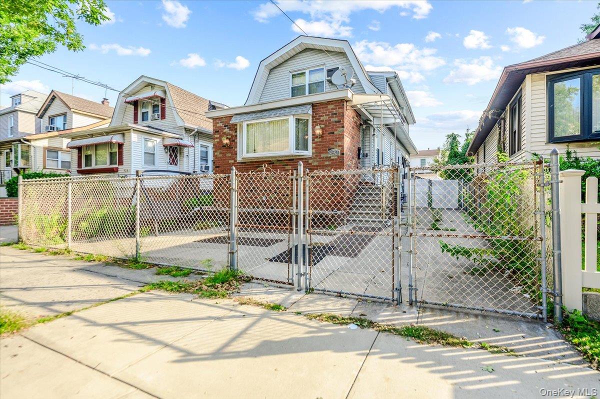 950 Edison Avenue, Bronx NY 10465