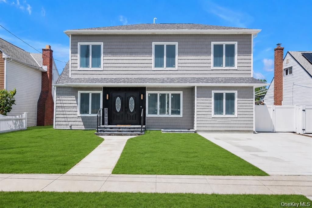 22 Miller Circle, Hicksville NY 11801