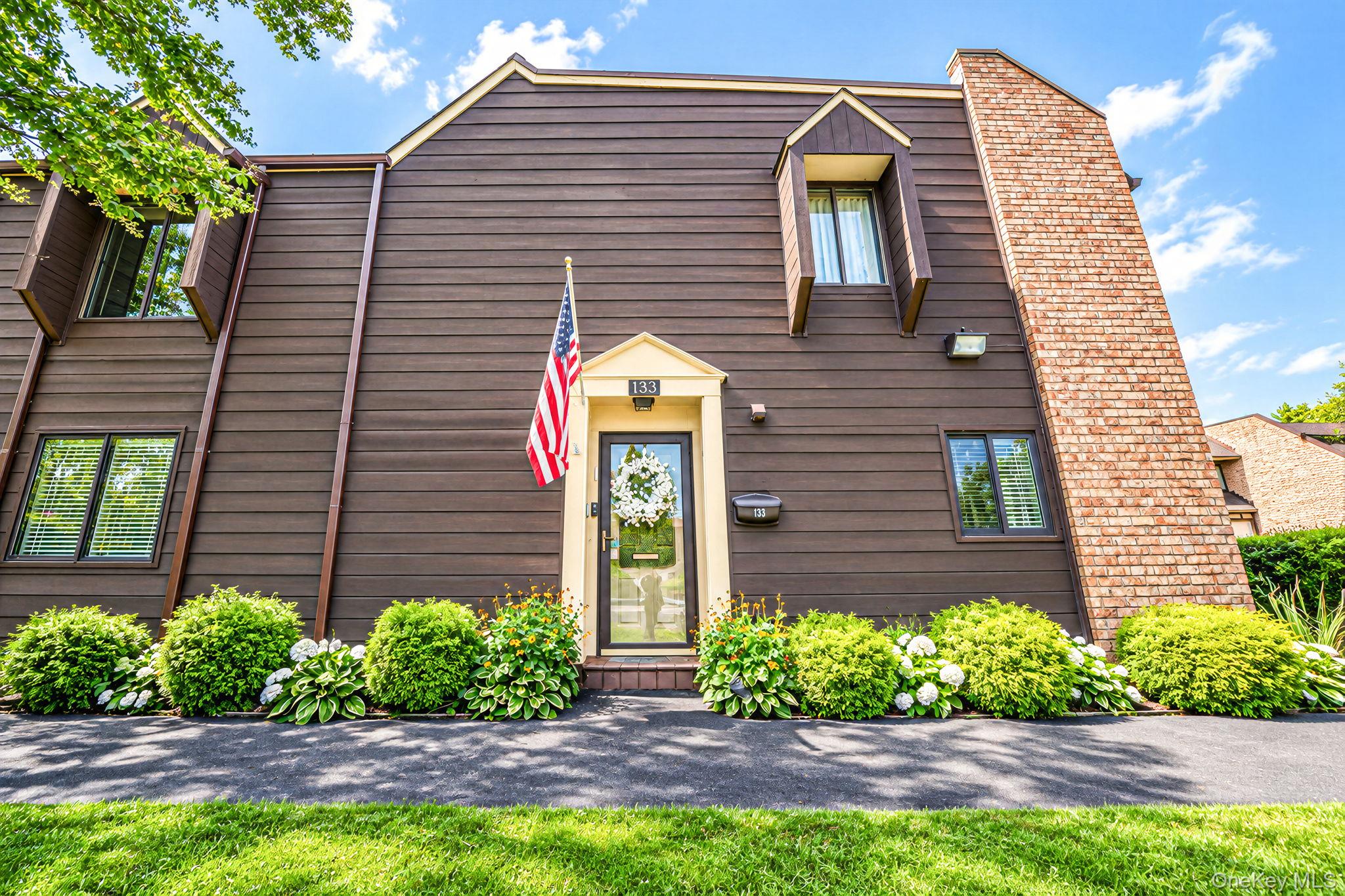 133 Southgate Drive, Massapequa Park NY 11762