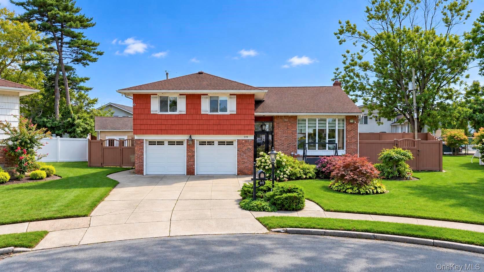 919 Park Court, North Woodmere NY 11581