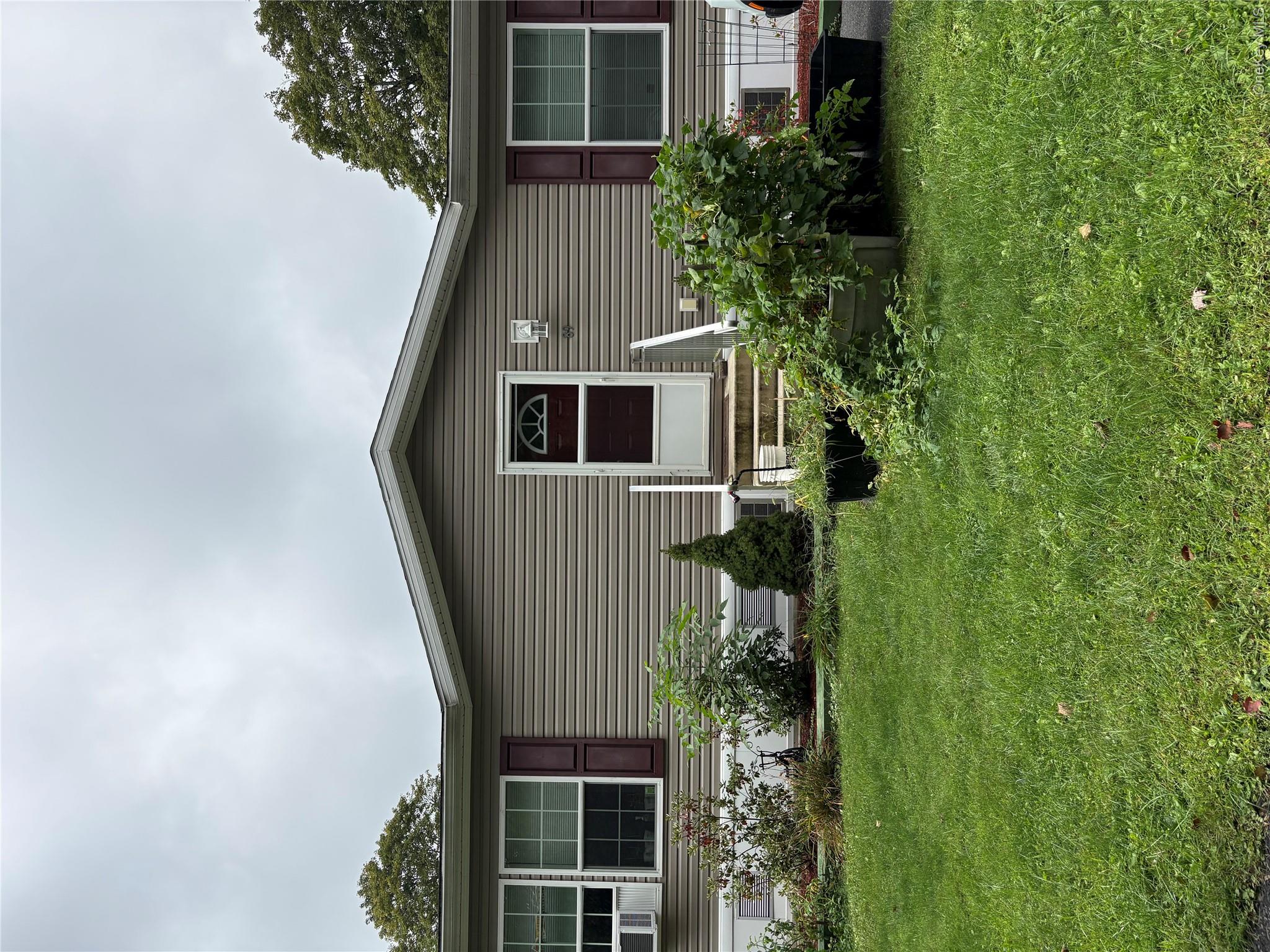 20 Cardinal Rd #89, Hyde Park NY 12538