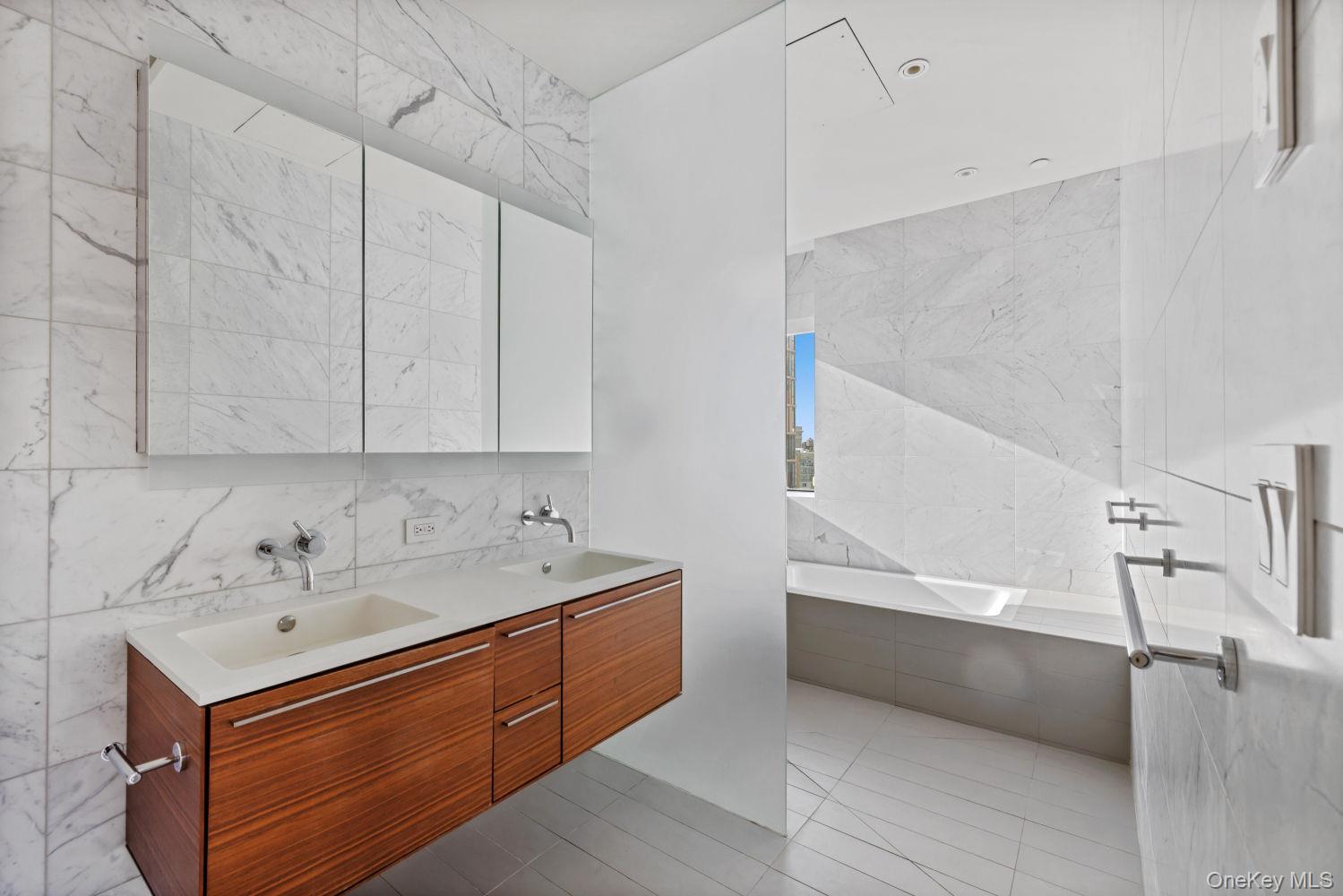 123 3RD Avenue Unit 15A, Manhattan NY 10003