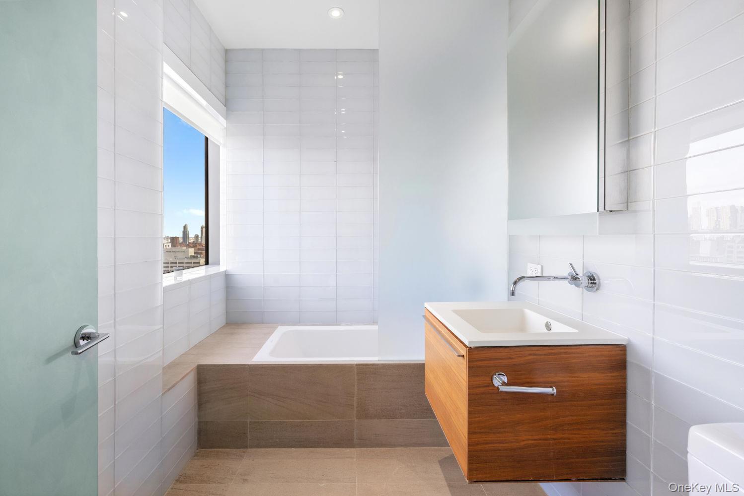 123 3RD Avenue Unit 15A, Manhattan NY 10003