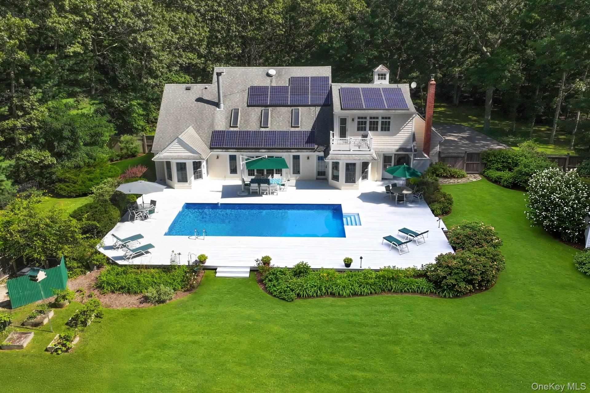 1314 Townline Road, Sagaponack NY 11962