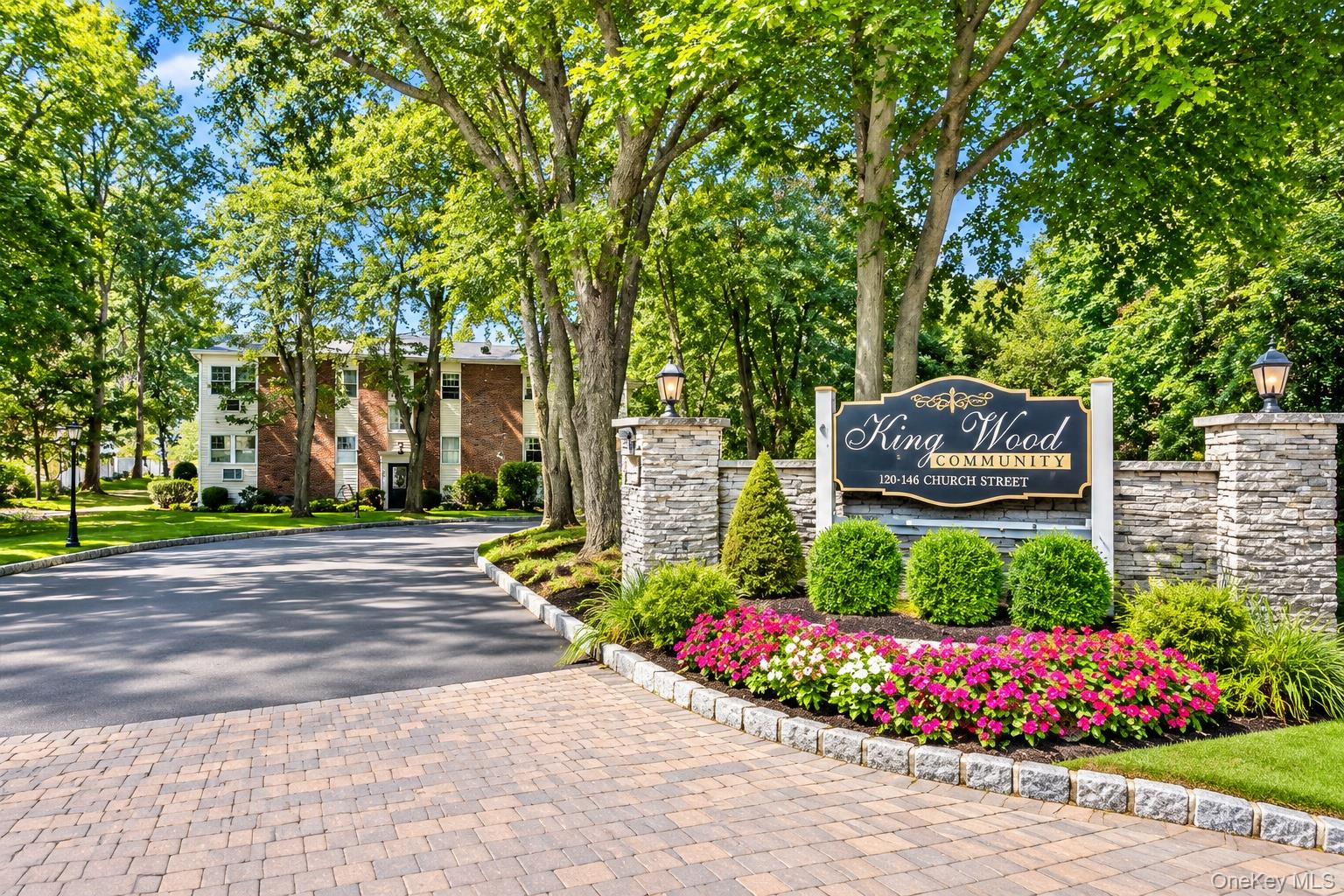 140 Church Street Unit 3C, Kings Park NY 11754