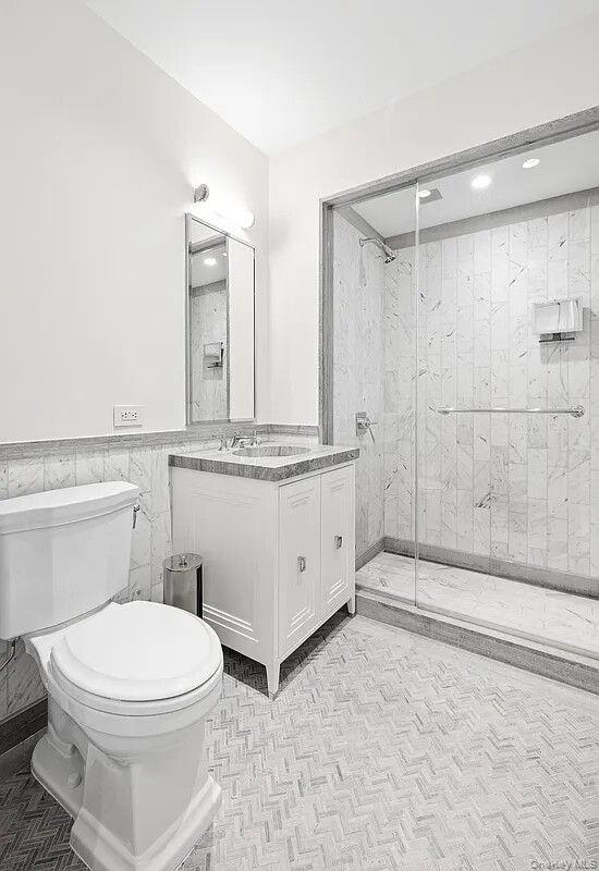 150 E 78TH Street Unit 2B, Manhattan NY 10075