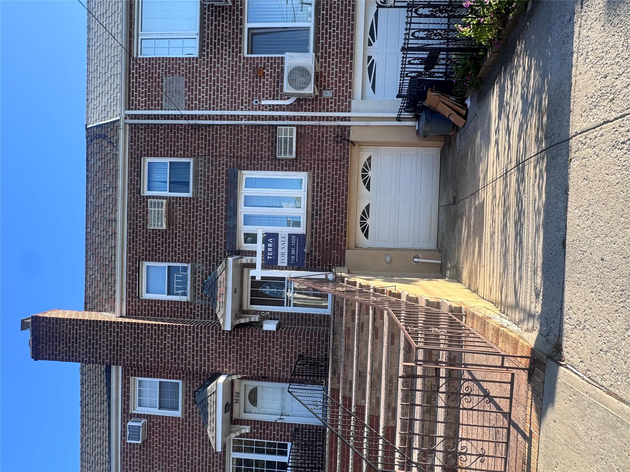 56-04 62nd Avenue, Maspeth NY 11378