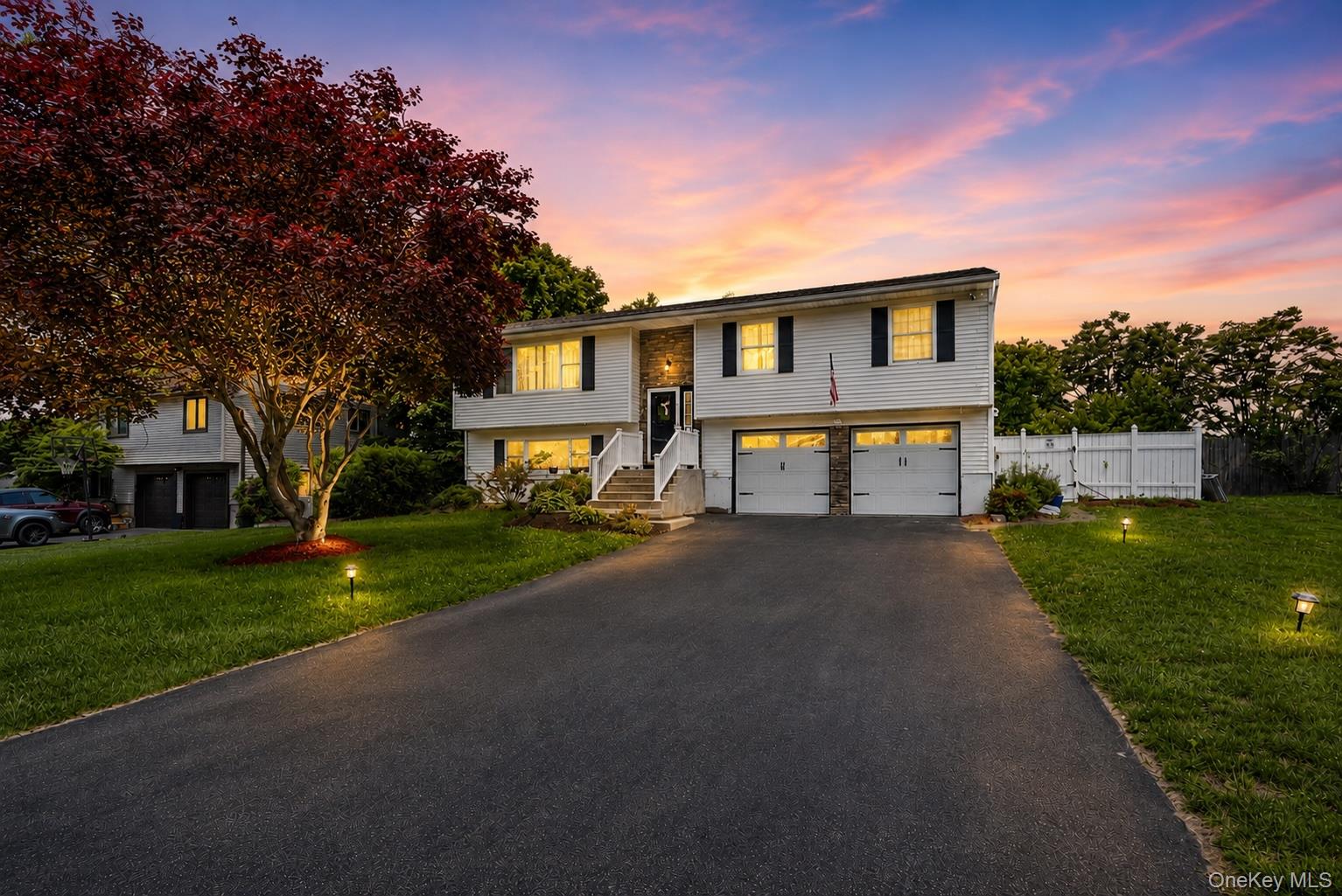 15 Guernsey Drive, New Windsor NY 12553