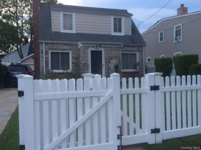 14 Lenox Avenue, Freeport NY 11520