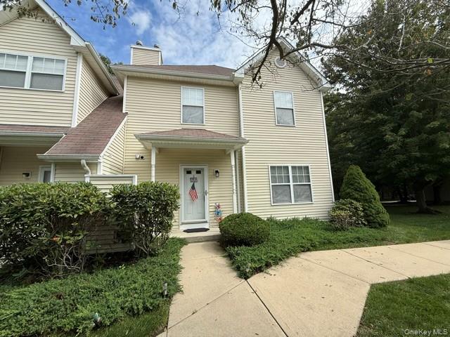 6 Daremy Circle, Medford NY 11763