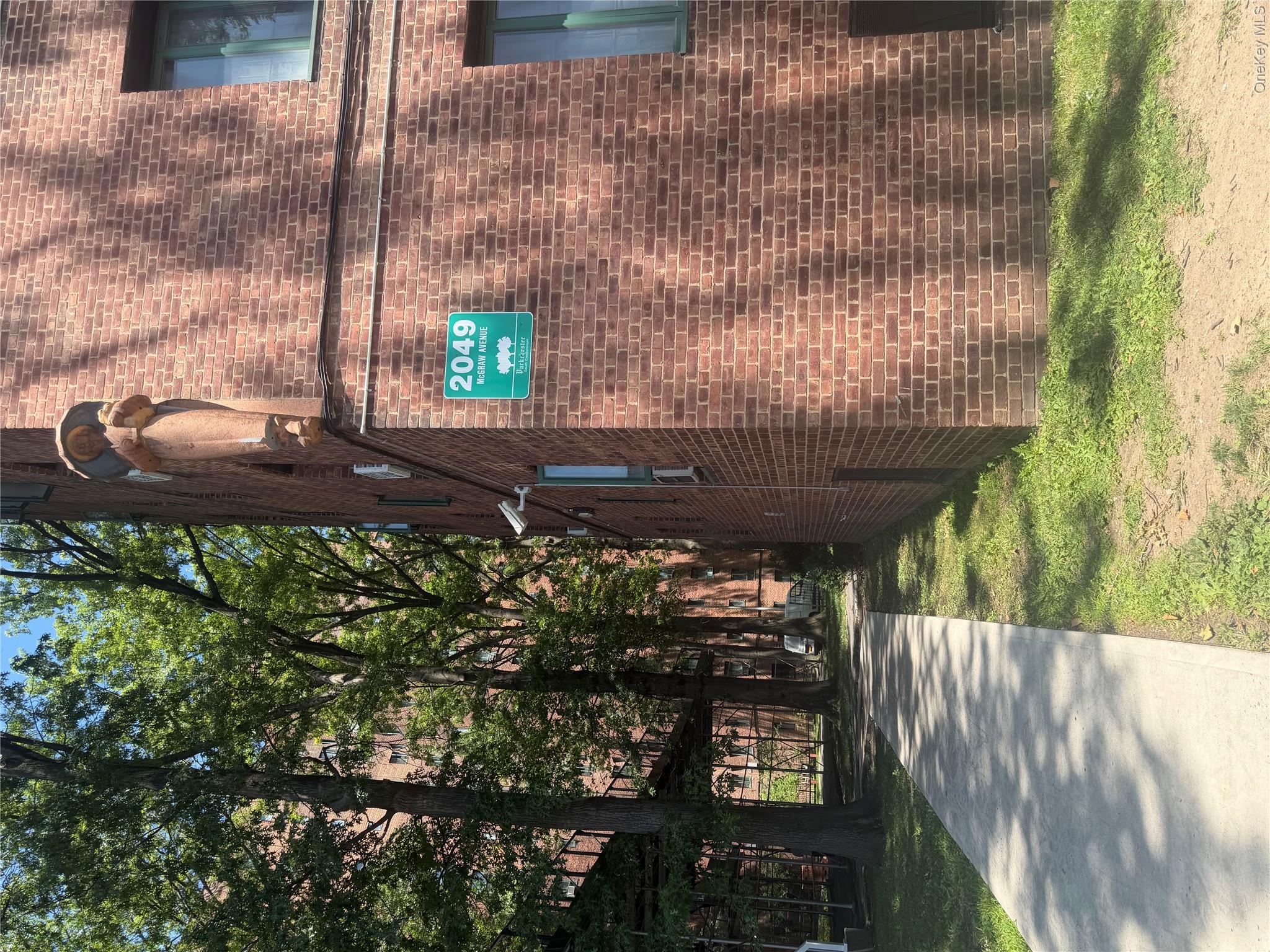 2049 McGraw Avenue Unit 6H, Bronx NY 10462