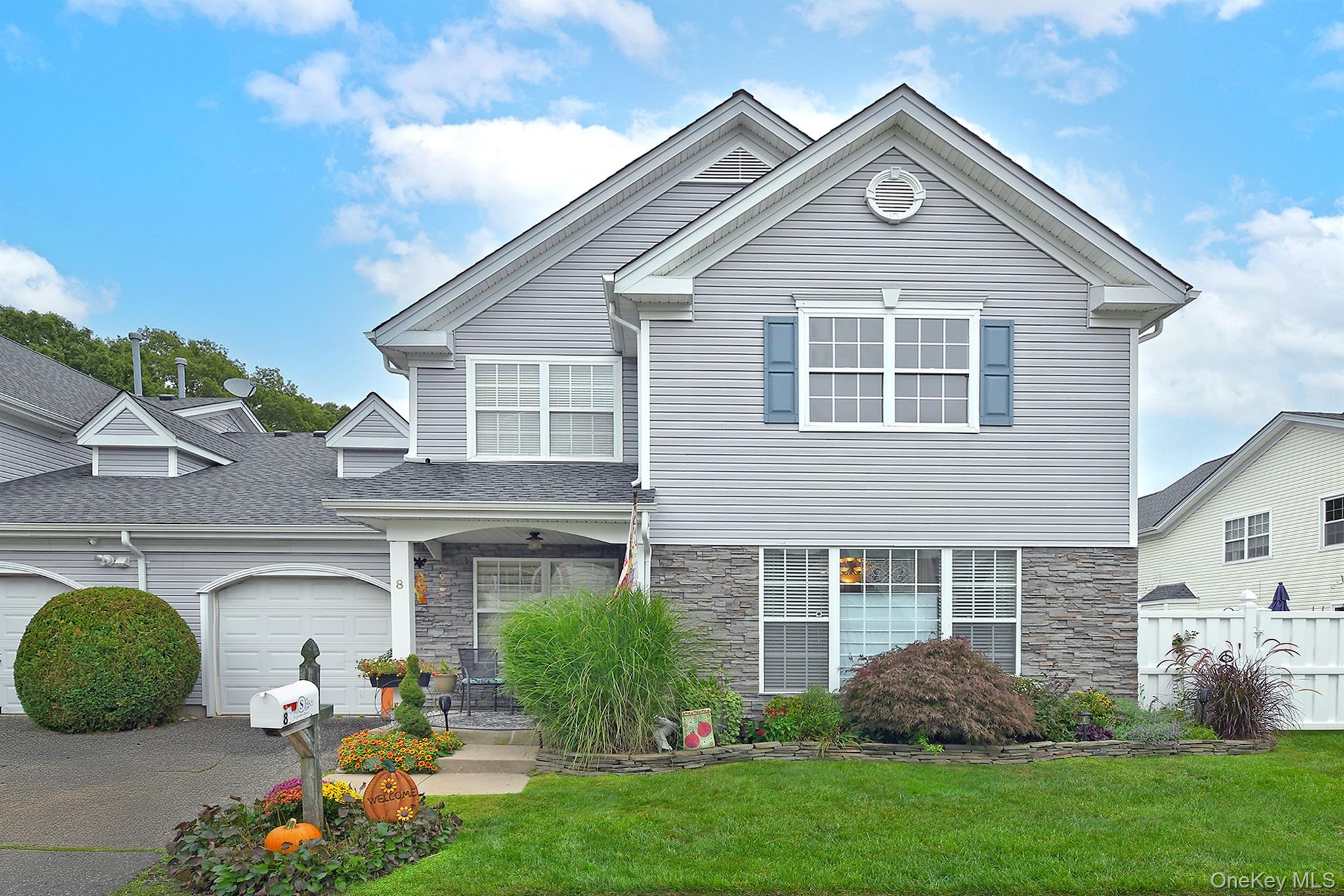 8 Lavern Drive, Middle Island NY 11953
