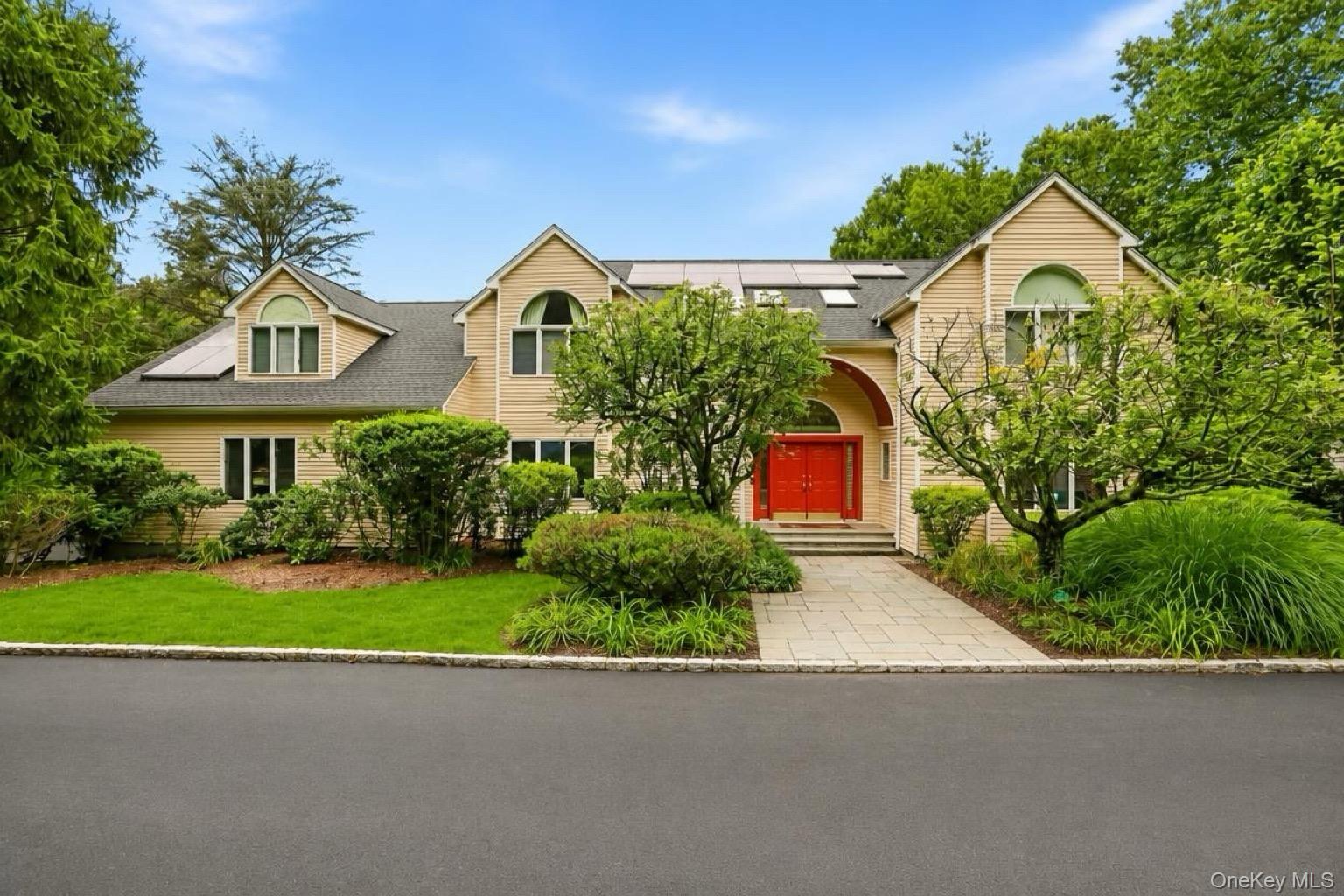 48 Random Farms Circle, Chappaqua NY 10514