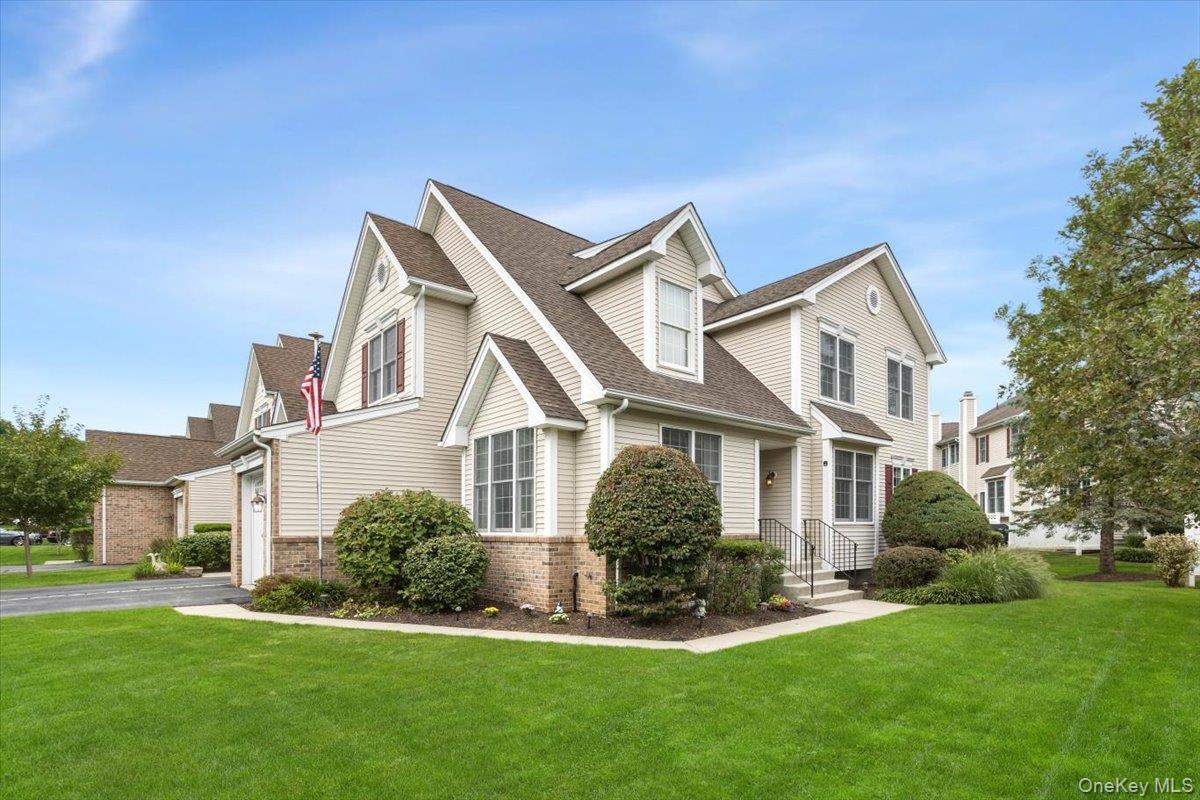 12 Sassinoro Boulevard, Cortlandt Manor NY 10567