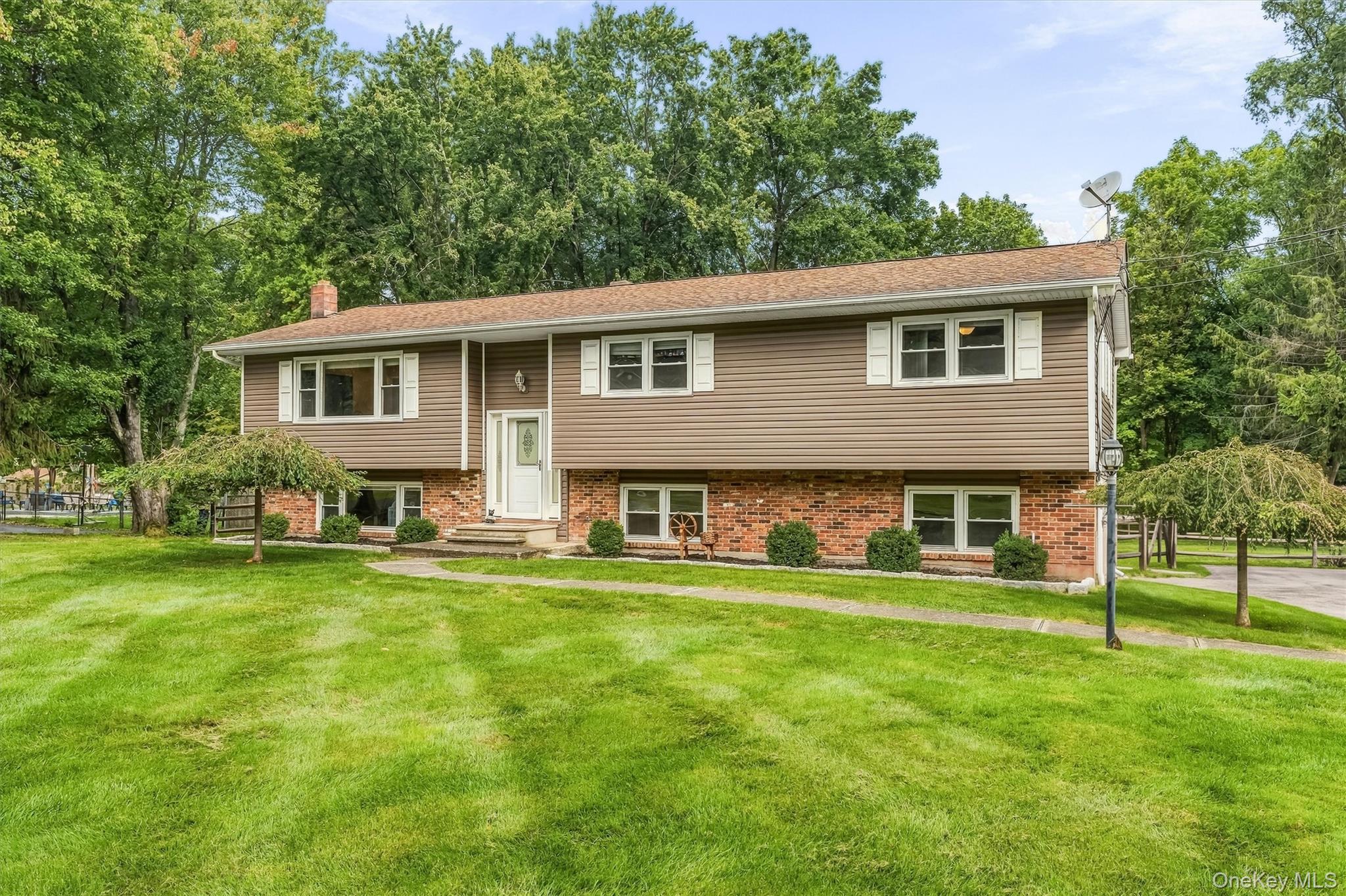 189 Woodcock Mtn Road, Washingtonville NY 10992