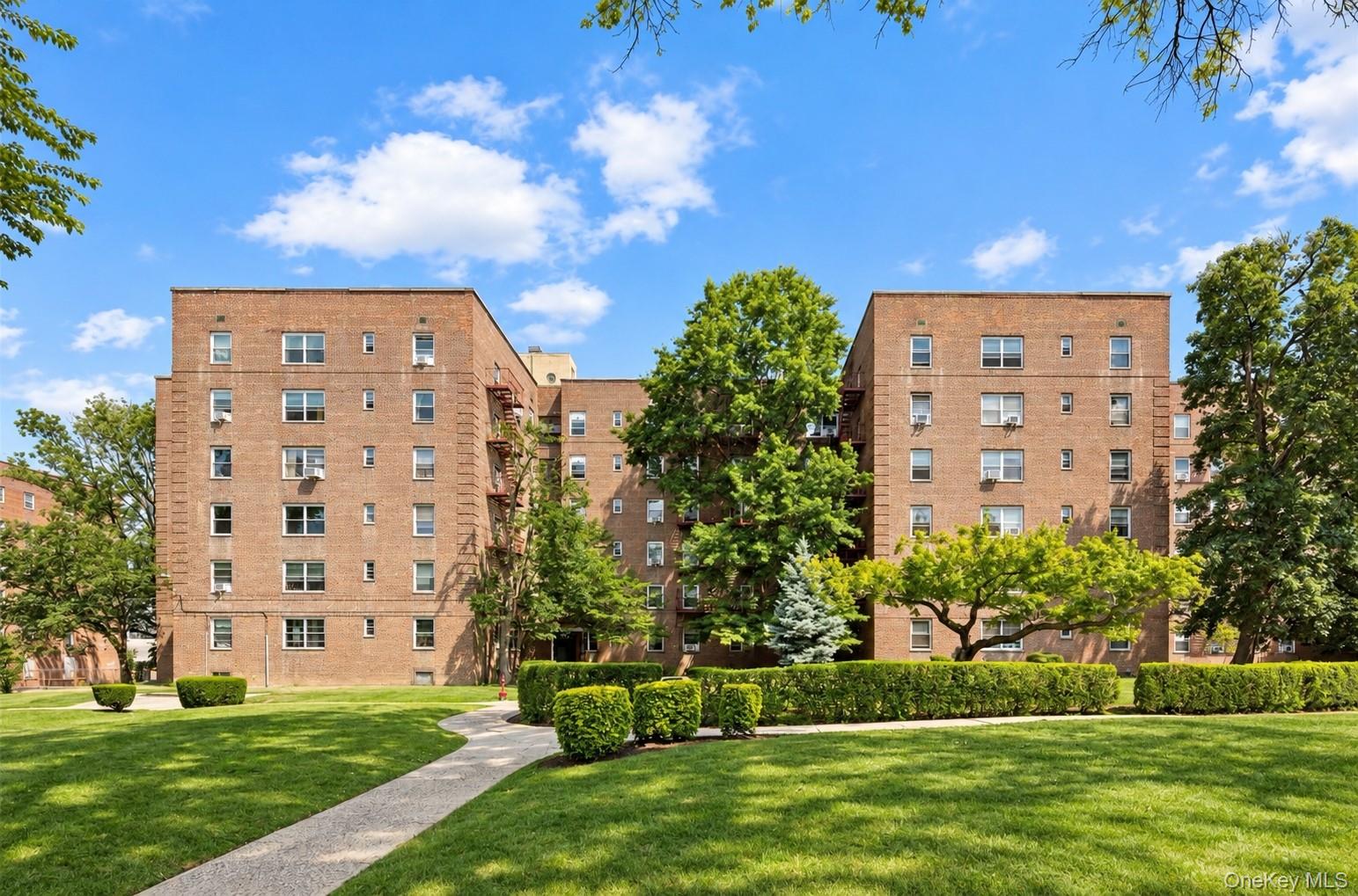 147-31 38th Ave Unit A16, Flushing NY 11354