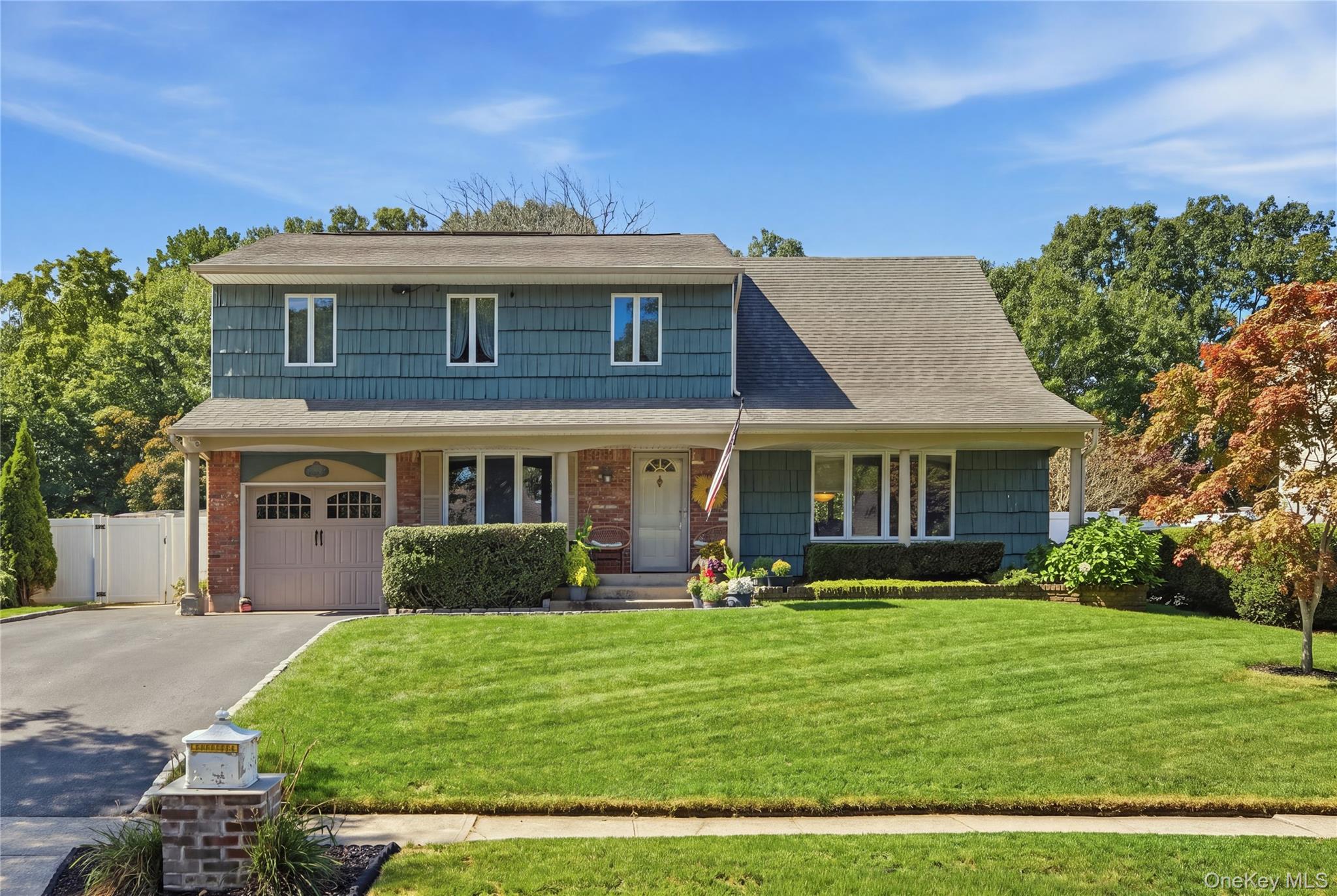 65 Hilden Street, Kings Park NY 11754