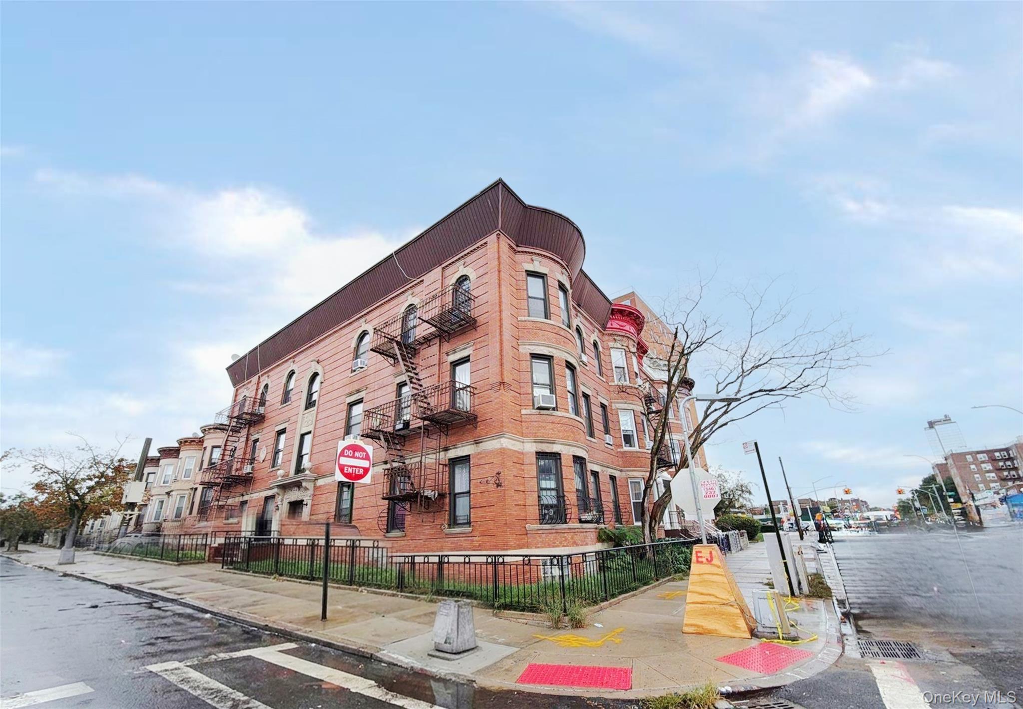215 Bay 23rd Street Unit 2A, Brooklyn NY 11214