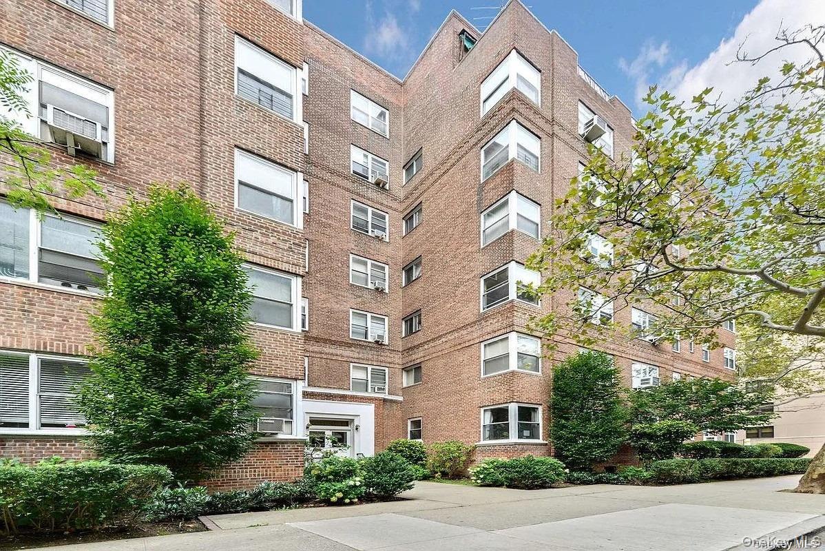 71-36 110th Street Unit 6/H, Forest Hills NY 11375