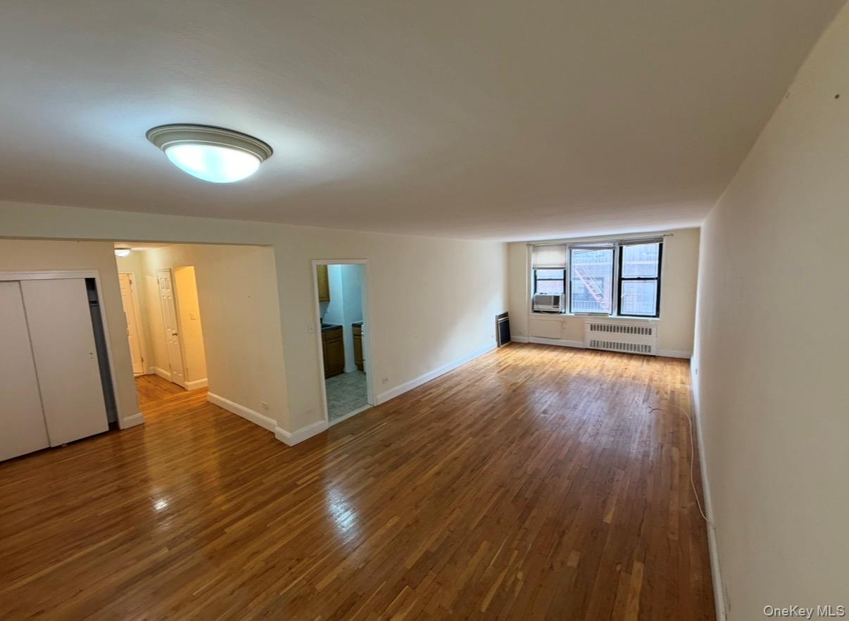 83-30 Vietor Avenue Unit 312, Elmhurst NY 11373