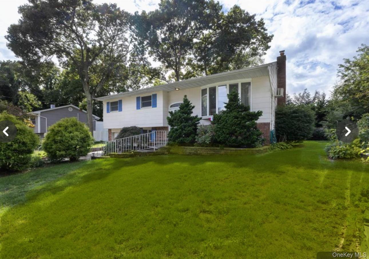 16 Arlington Avenue, Saint James NY 11780