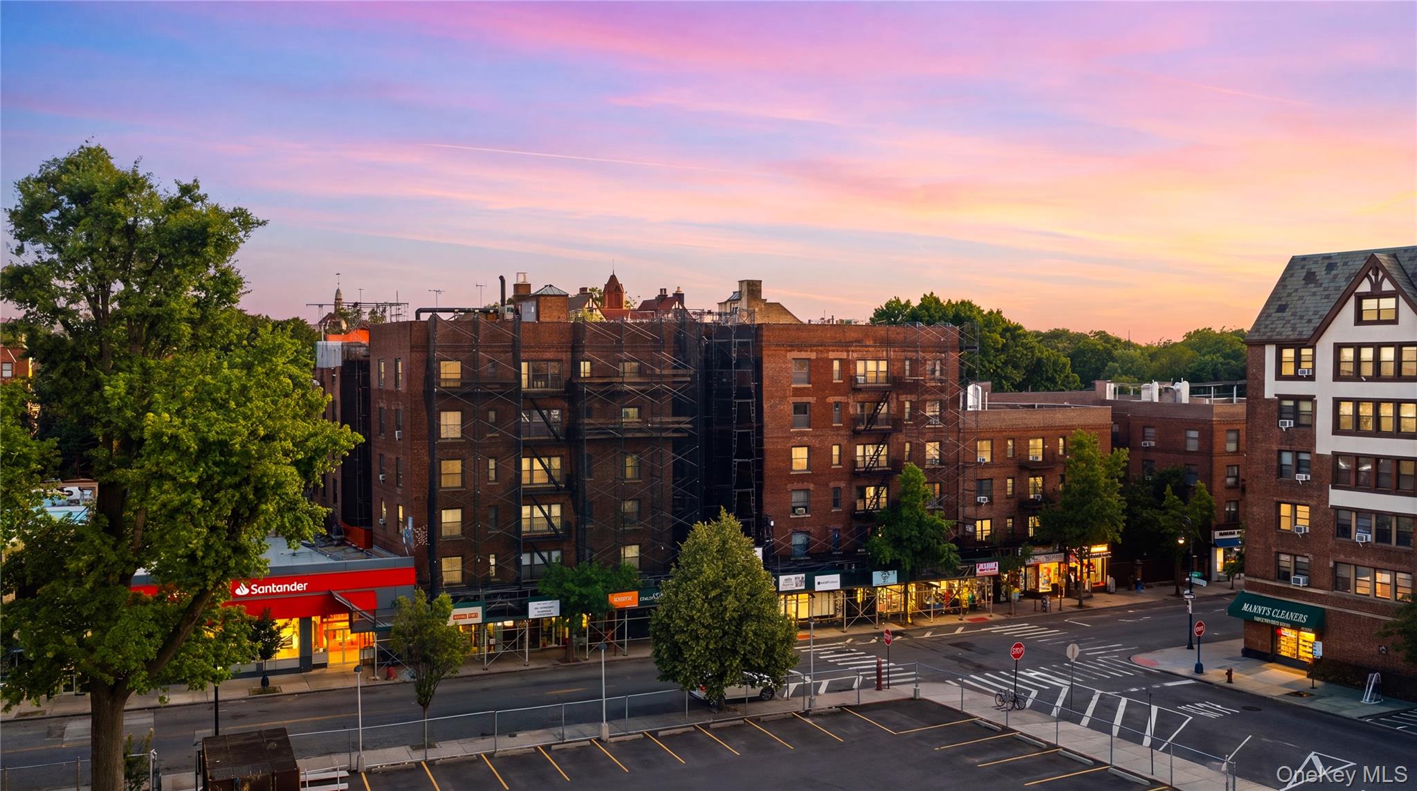 7234 Austin Street Unit B2, Forest Hills NY 11375