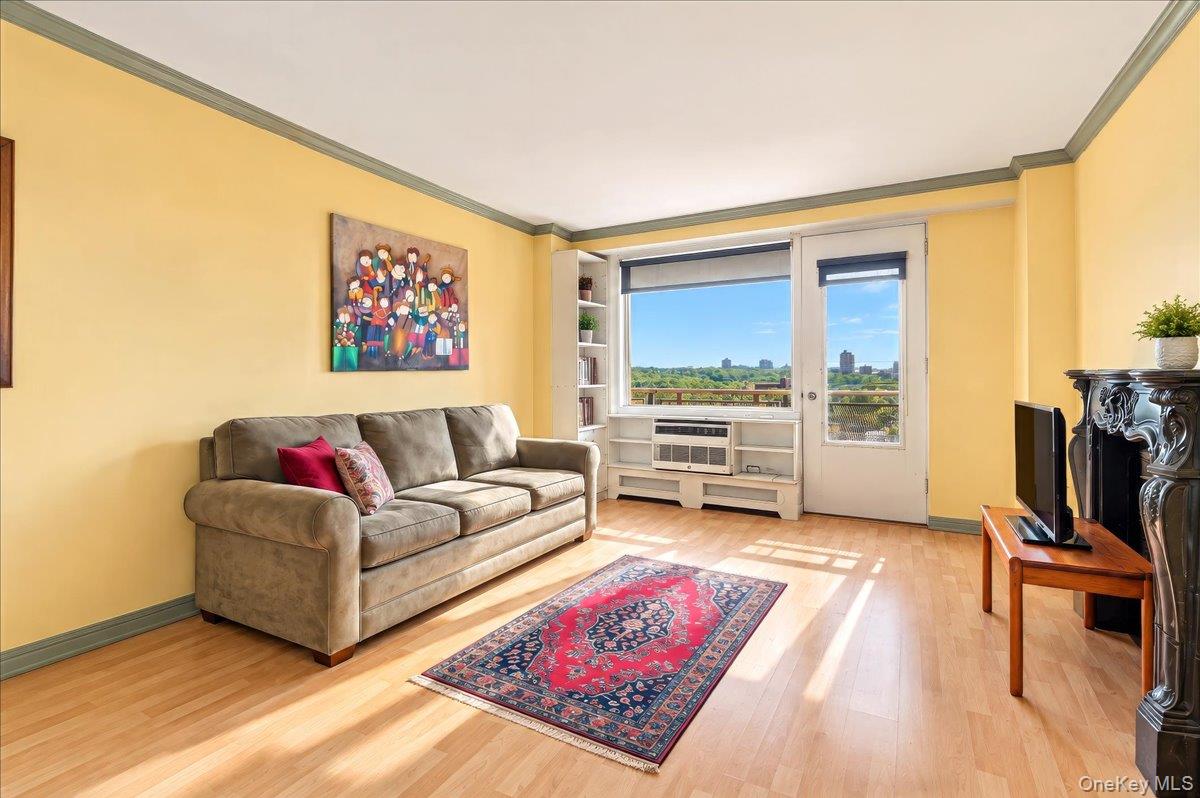 5900 Arlington Avenue Unit 15E, Bronx NY 10471