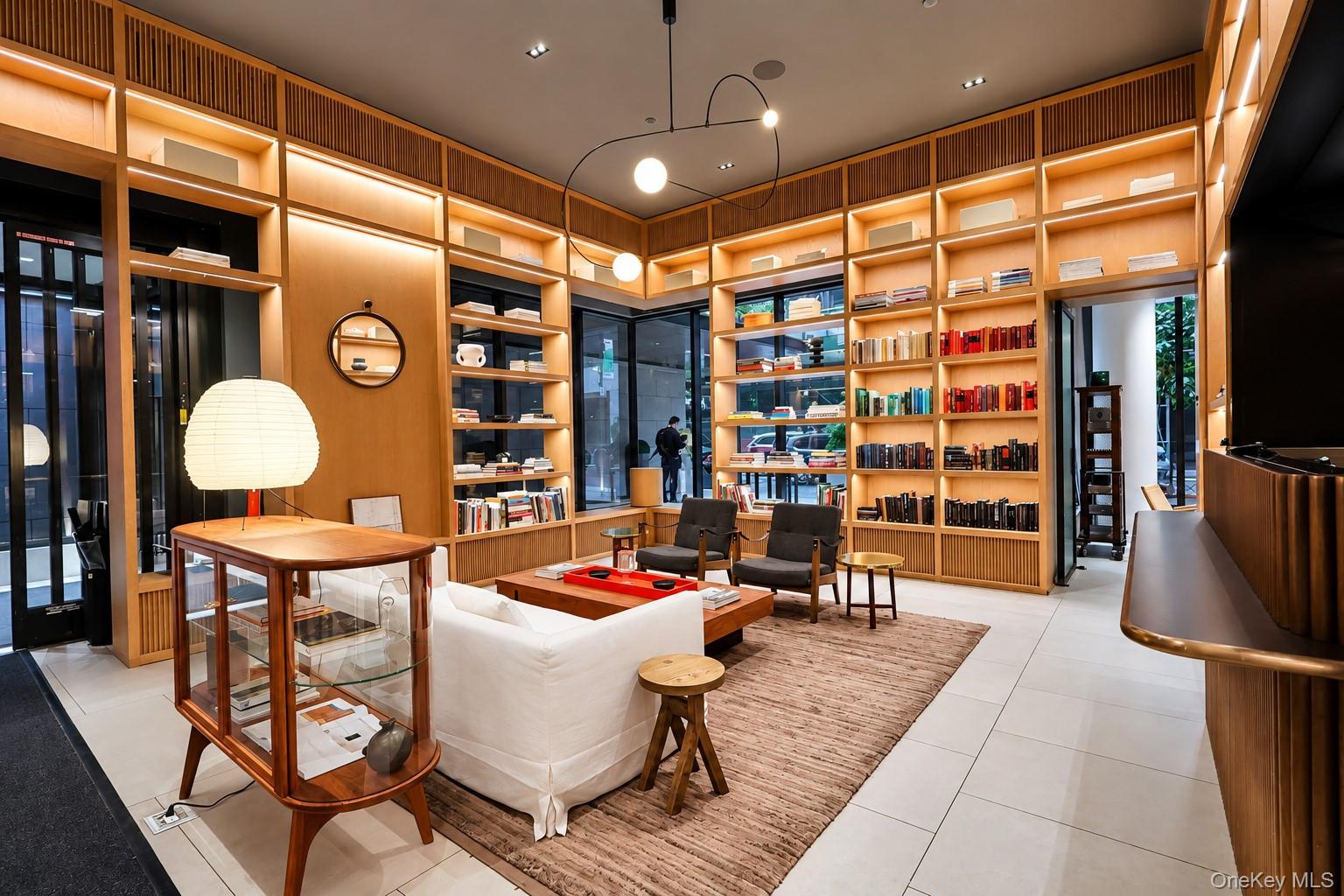 135 E 47th Street Unit 22F, Manhattan NY 10017