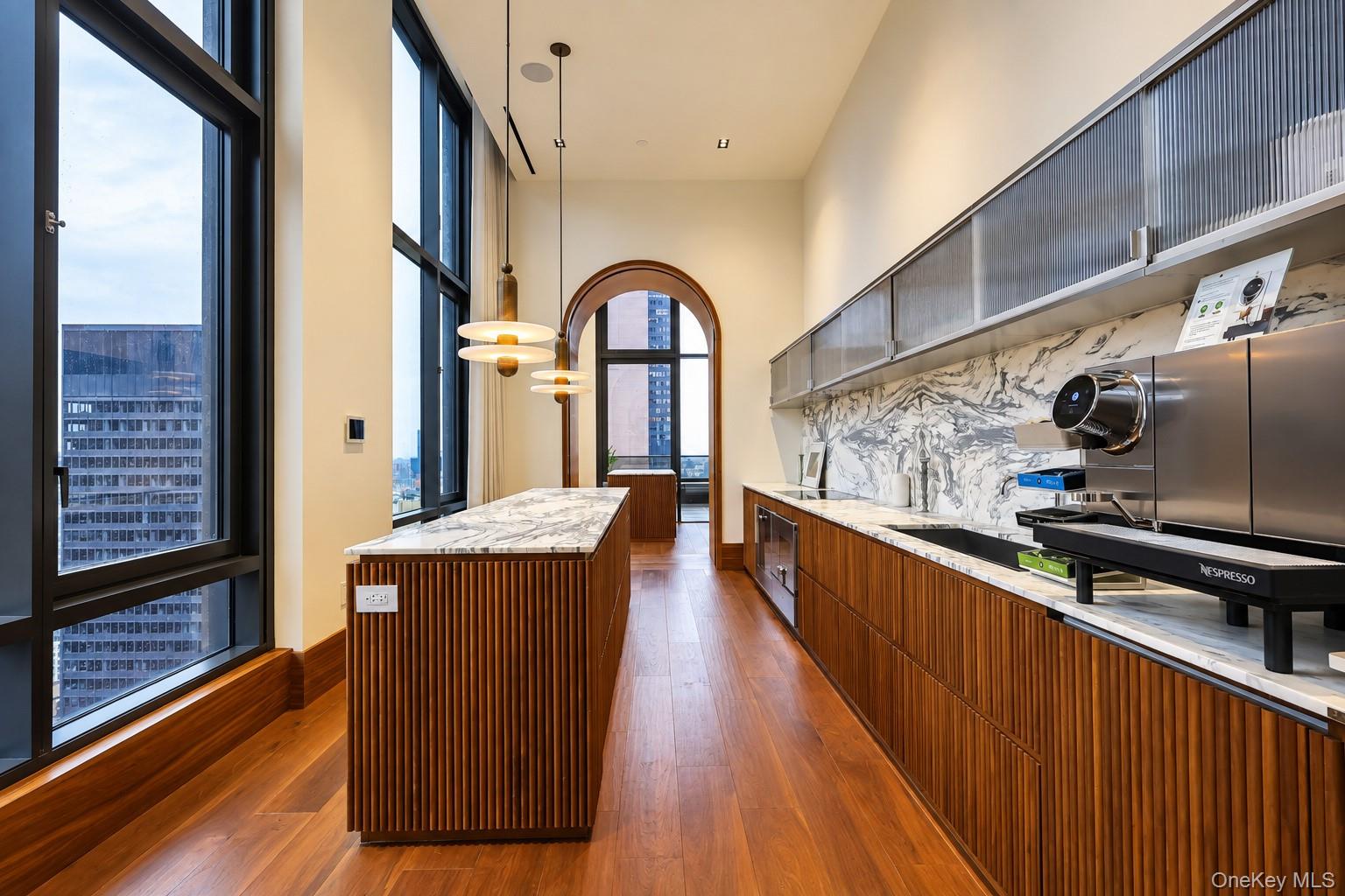 135 E 47th Street Unit 22F, Manhattan NY 10017