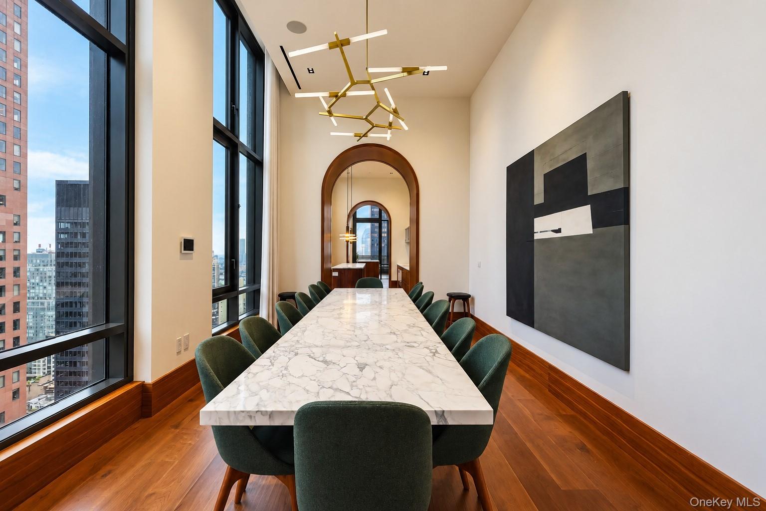 135 E 47th Street Unit 22F, Manhattan NY 10017
