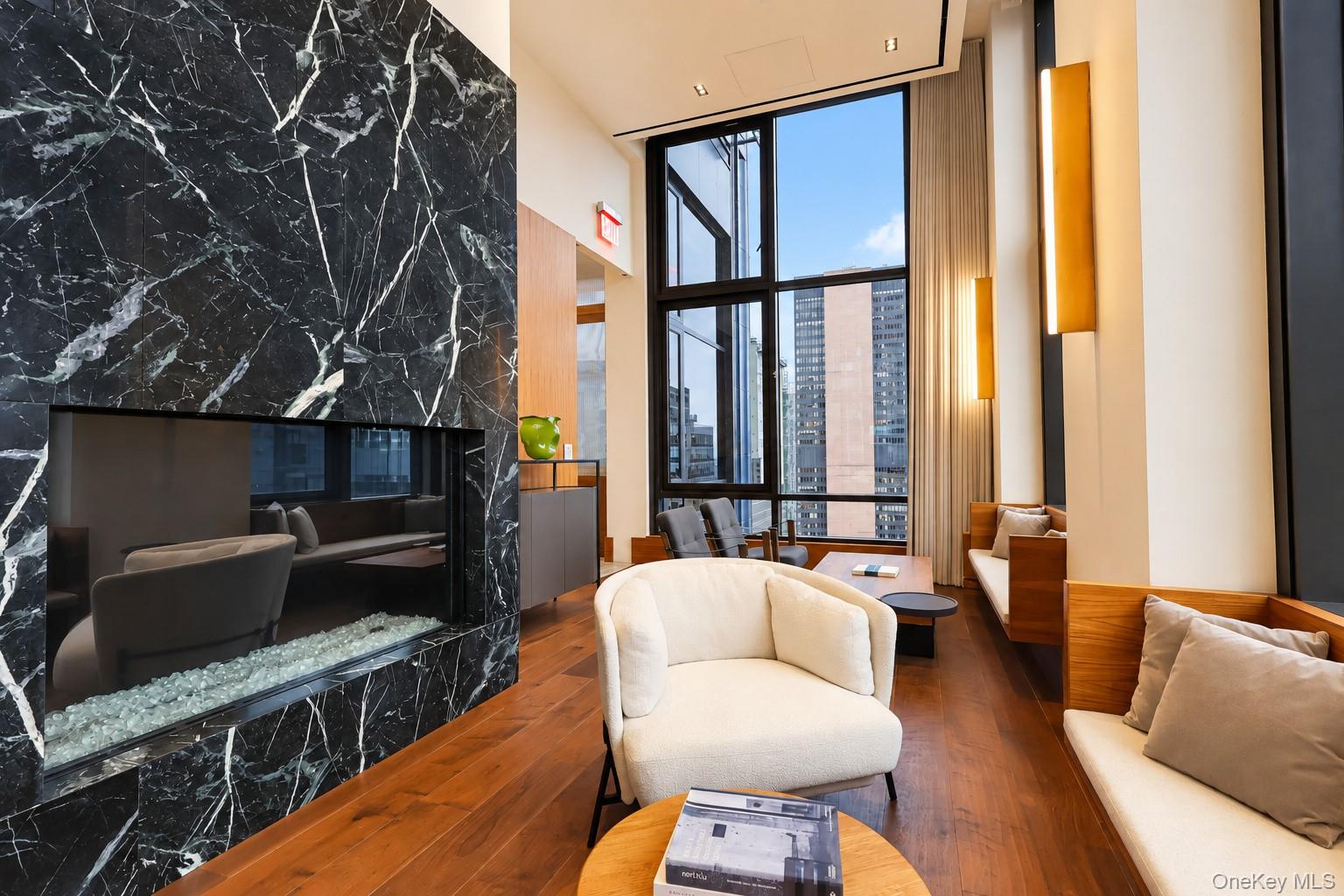 135 E 47th Street Unit 22F, Manhattan NY 10017
