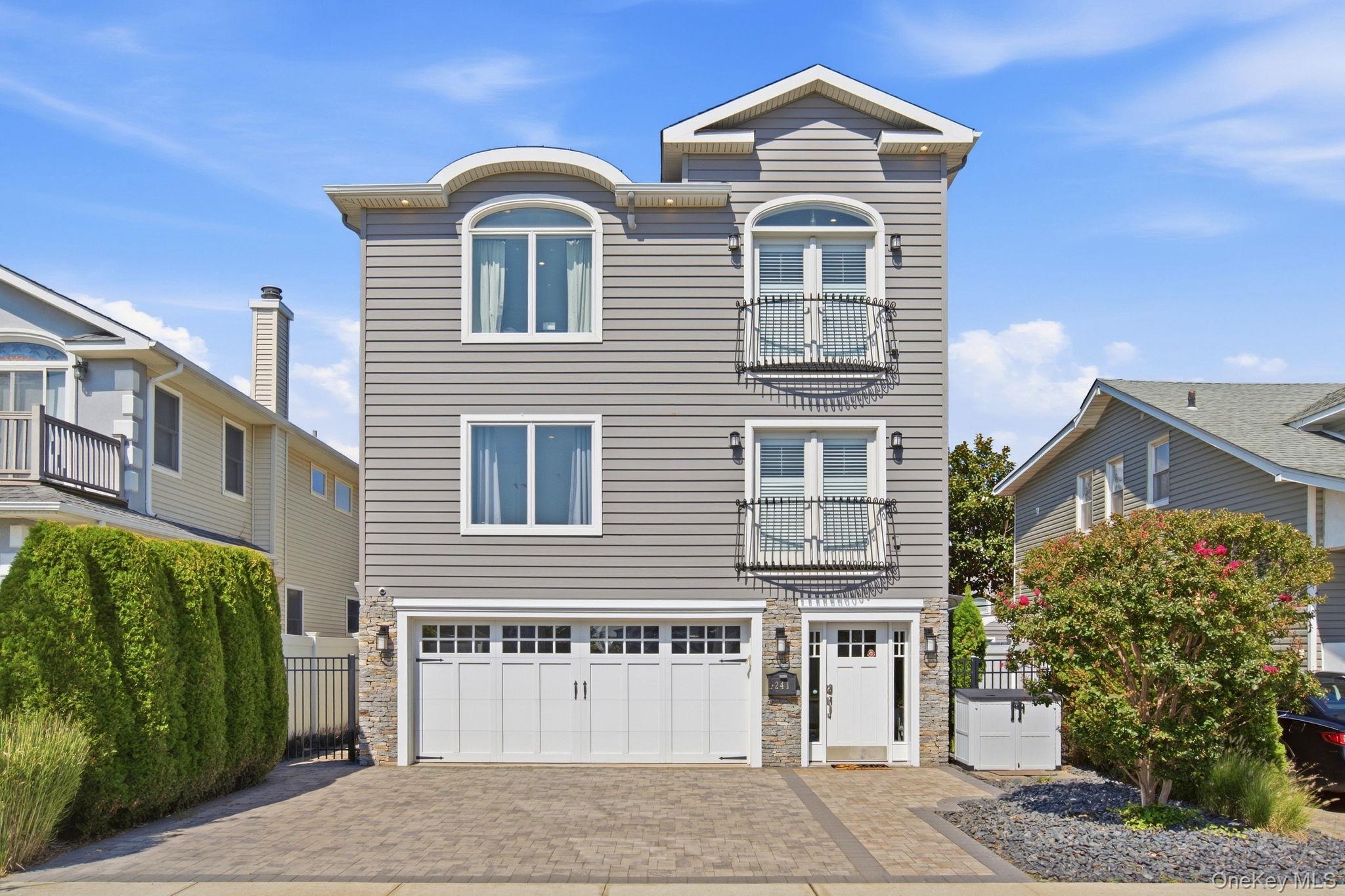 241 W Pine Street, Long Beach NY 11561