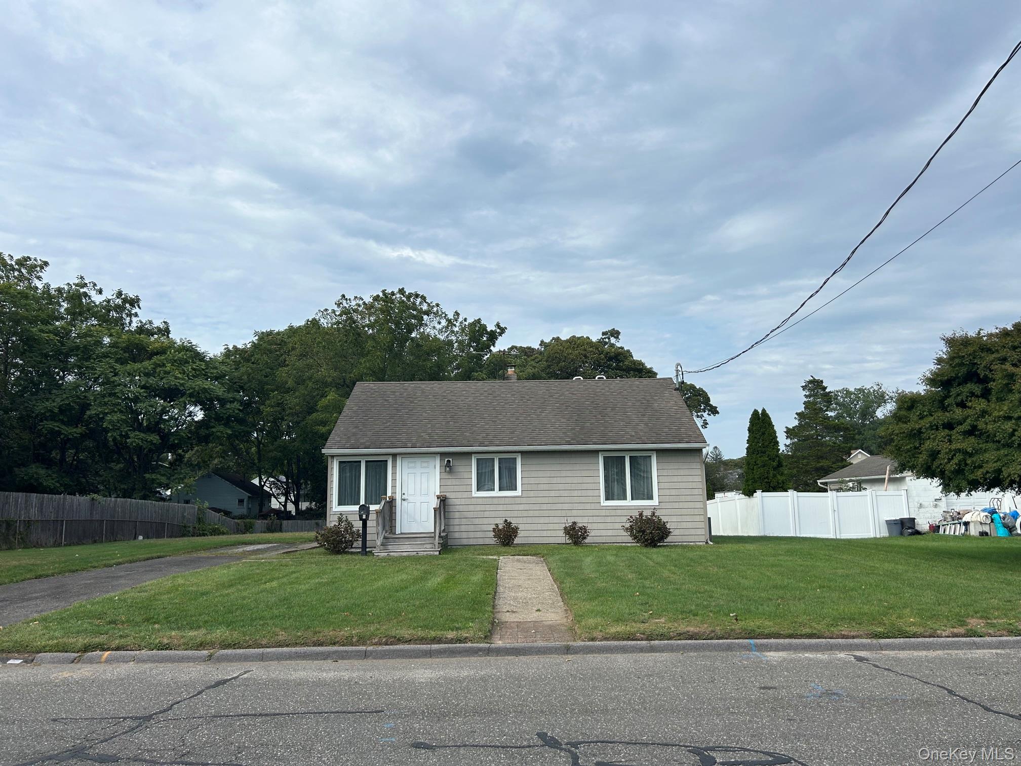 14 Market Street, Centereach NY 11720