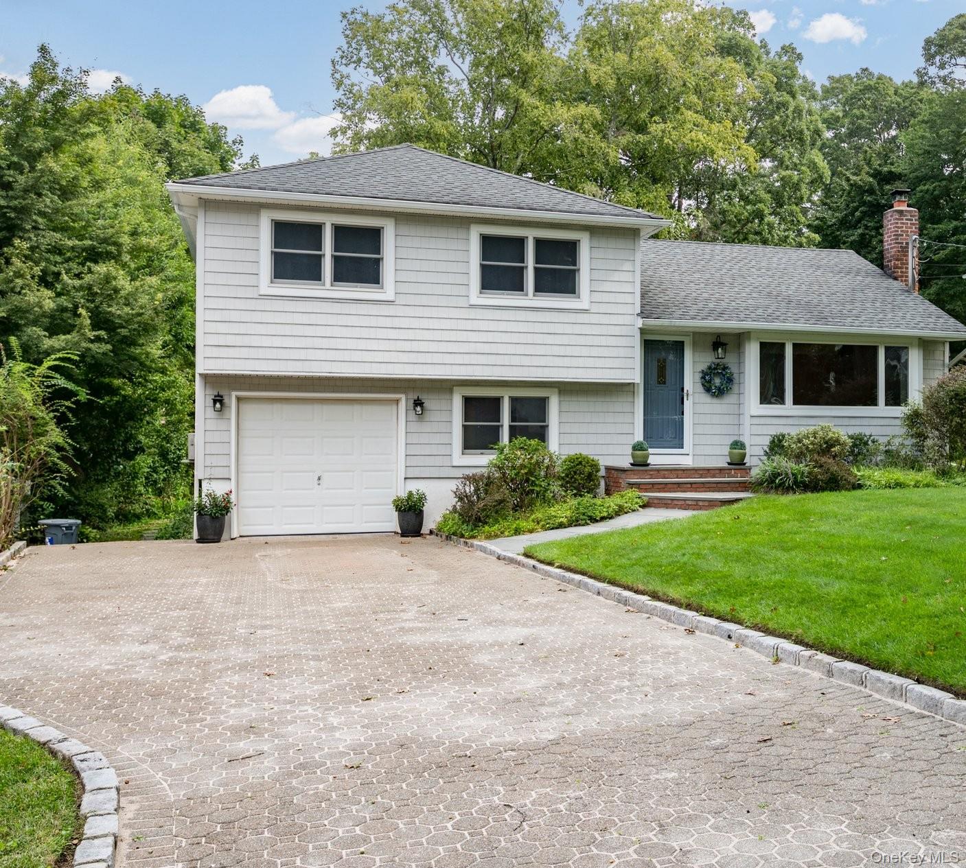 30 Sheppard Lane, Huntington NY 11743