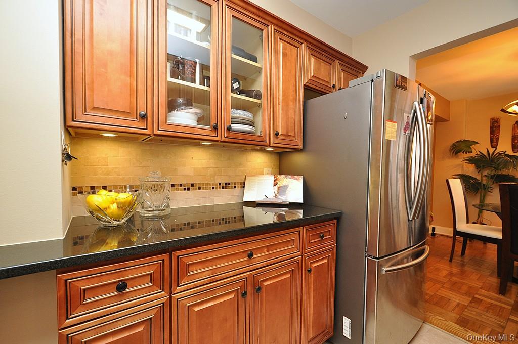 10 Old Mamaroneck Road Unit 2A, White Plains NY 10605
