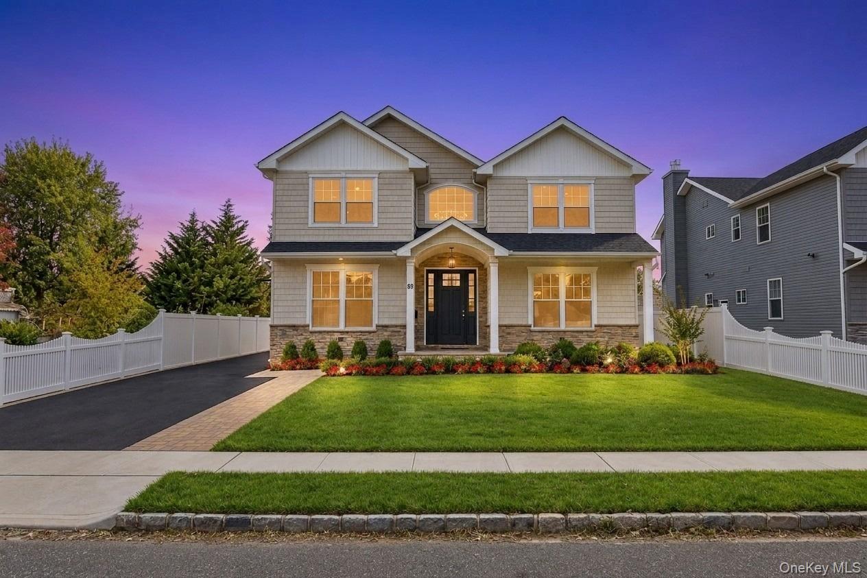 89 West Avenue, Hicksville NY 11801