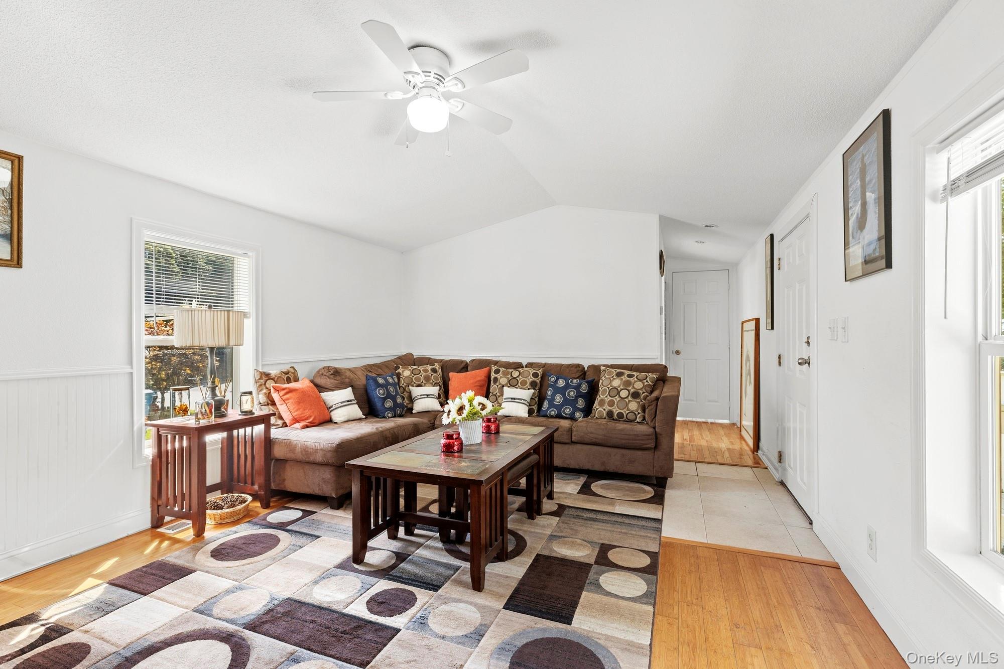 105 Oakview Hwy Unit 180, East Hampton NY 11937